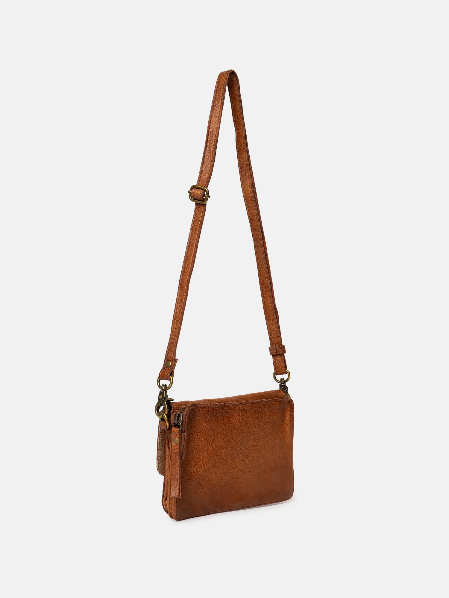 RE:DESIGNED EST 2003 Acile Urban Clutch Walnut