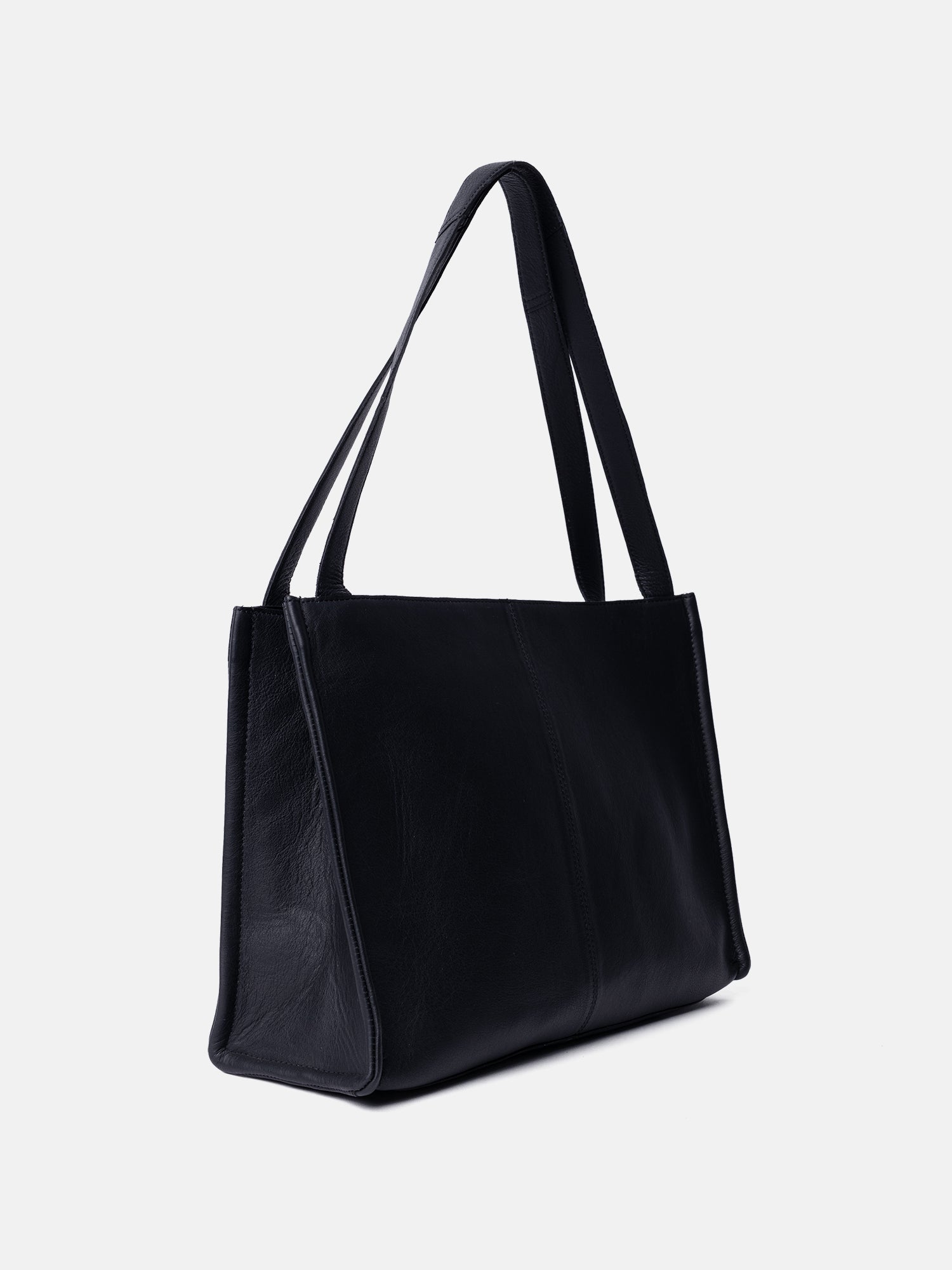 RE:DESIGNED EST 2003 Aro Small Shoulder bag Black