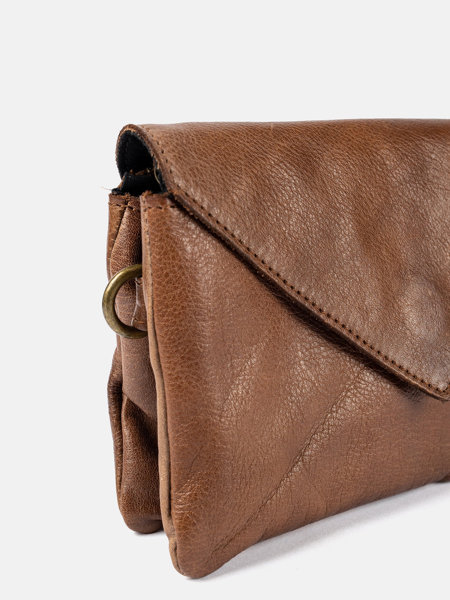 RE:DESIGNED EST 2003 Claire Urban Clutch Walnut