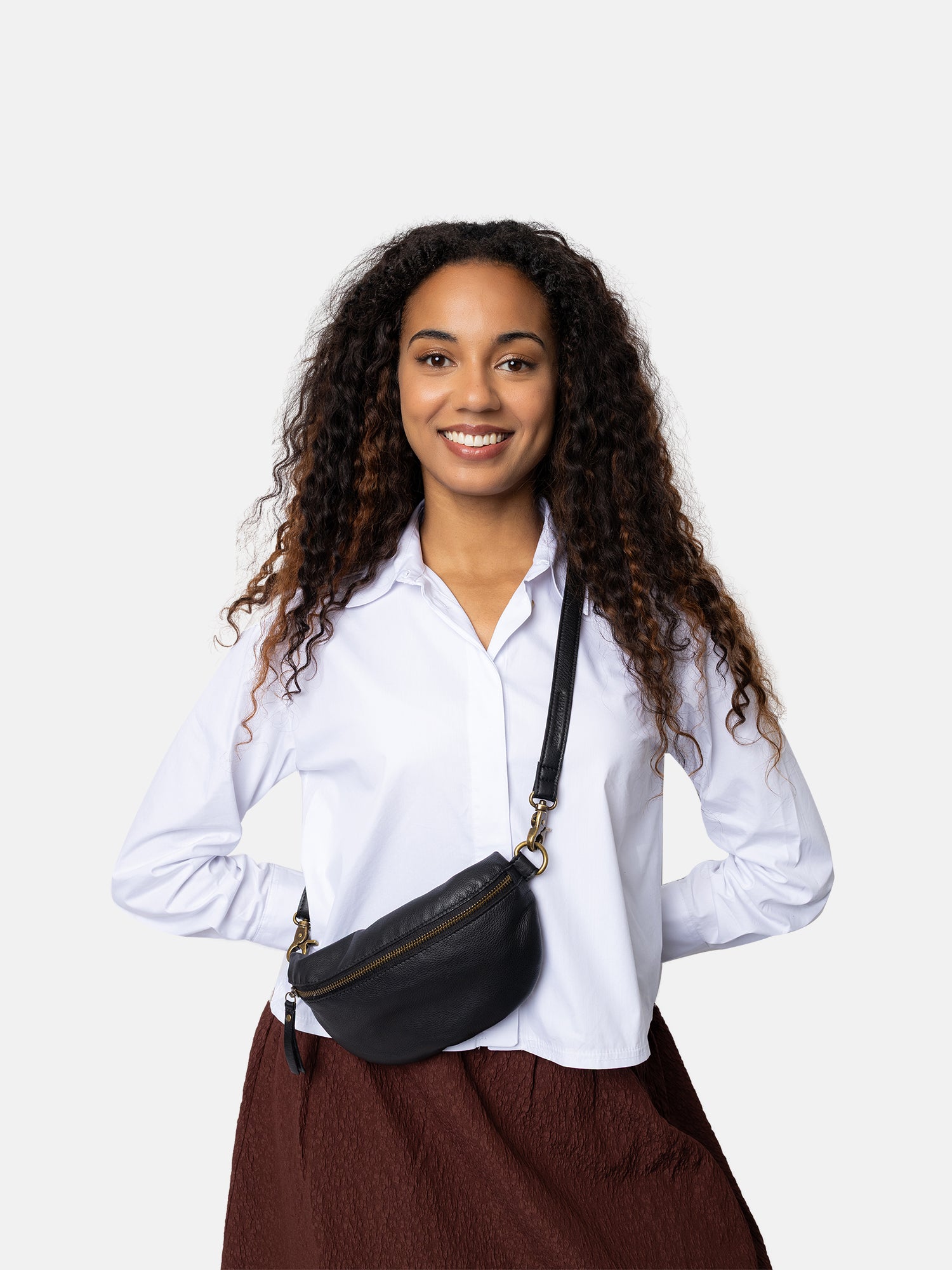 RE:DESIGNED EST 2003 Gisela Bumbag Black/Brass