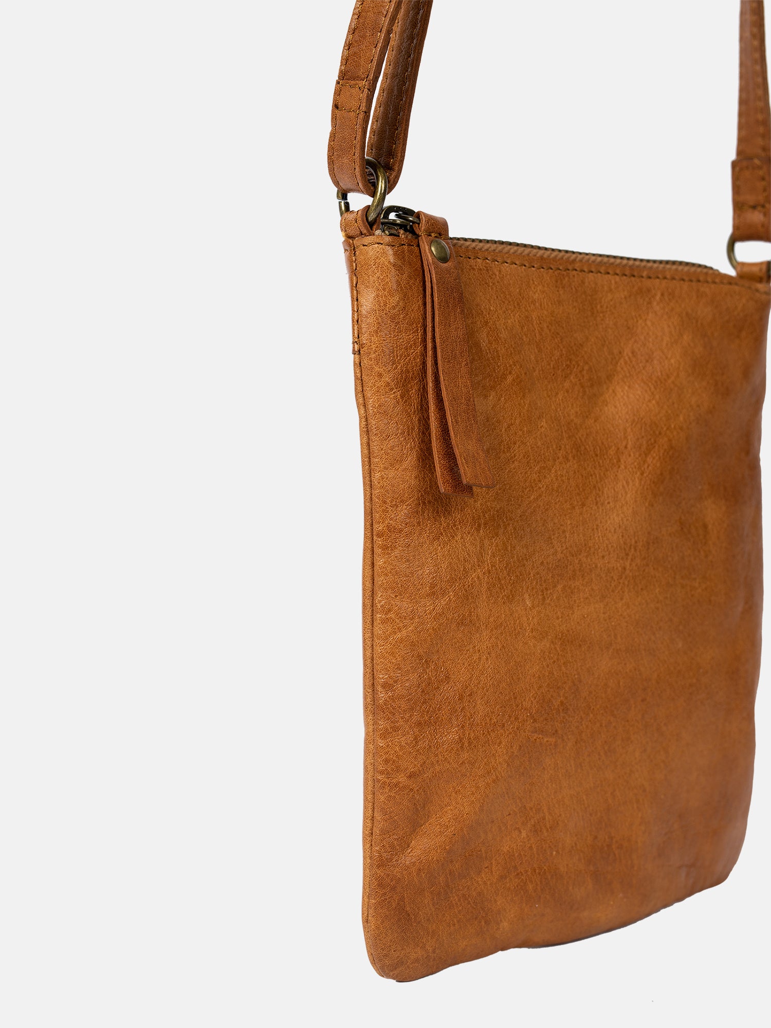 RE:DESIGNED EST 2003 Jane Urban Mobile Bag Burned Tan