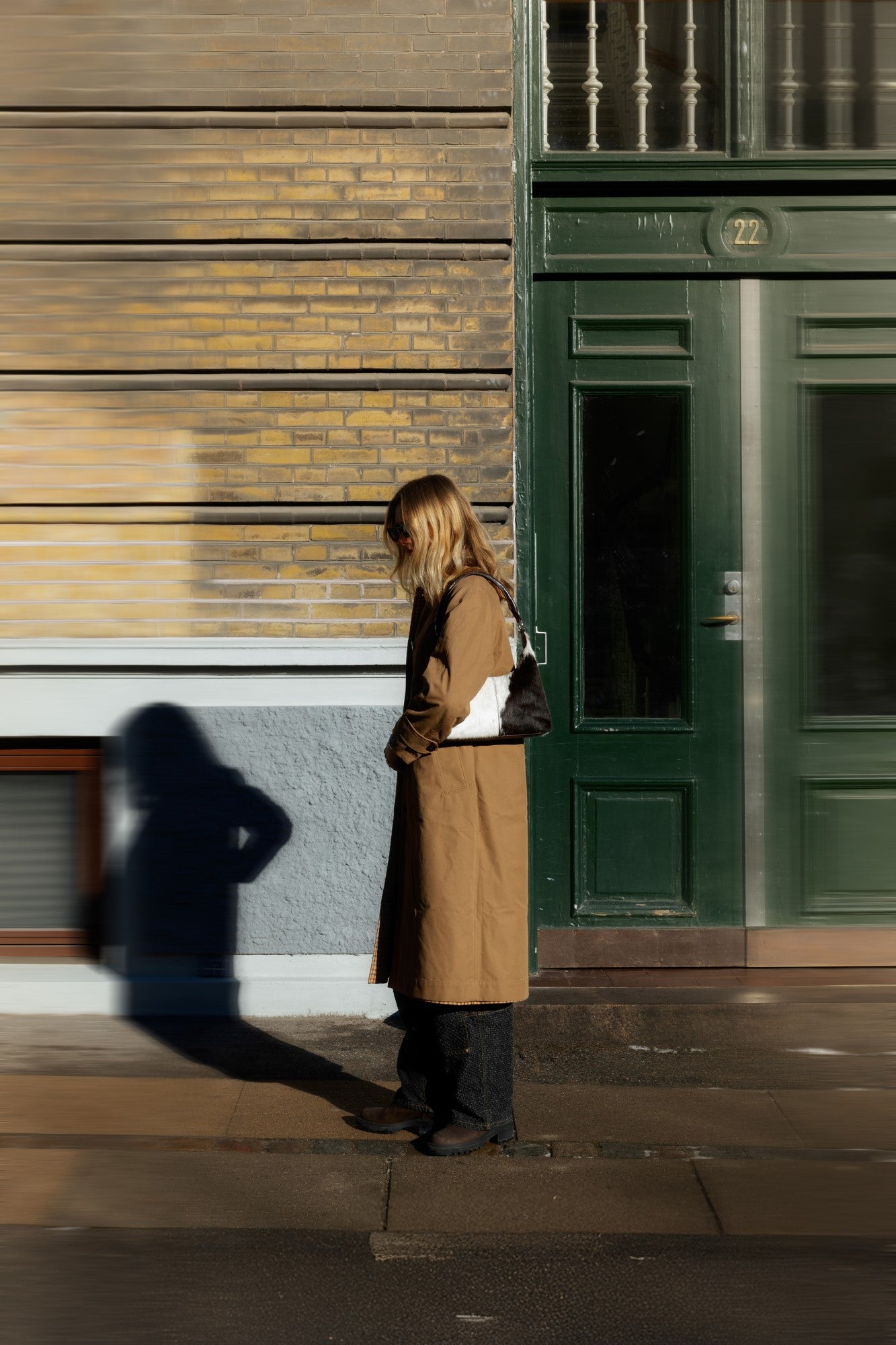 RE:DESIGNED EST 2003 Jia Small Shoulder bag Brown/White
