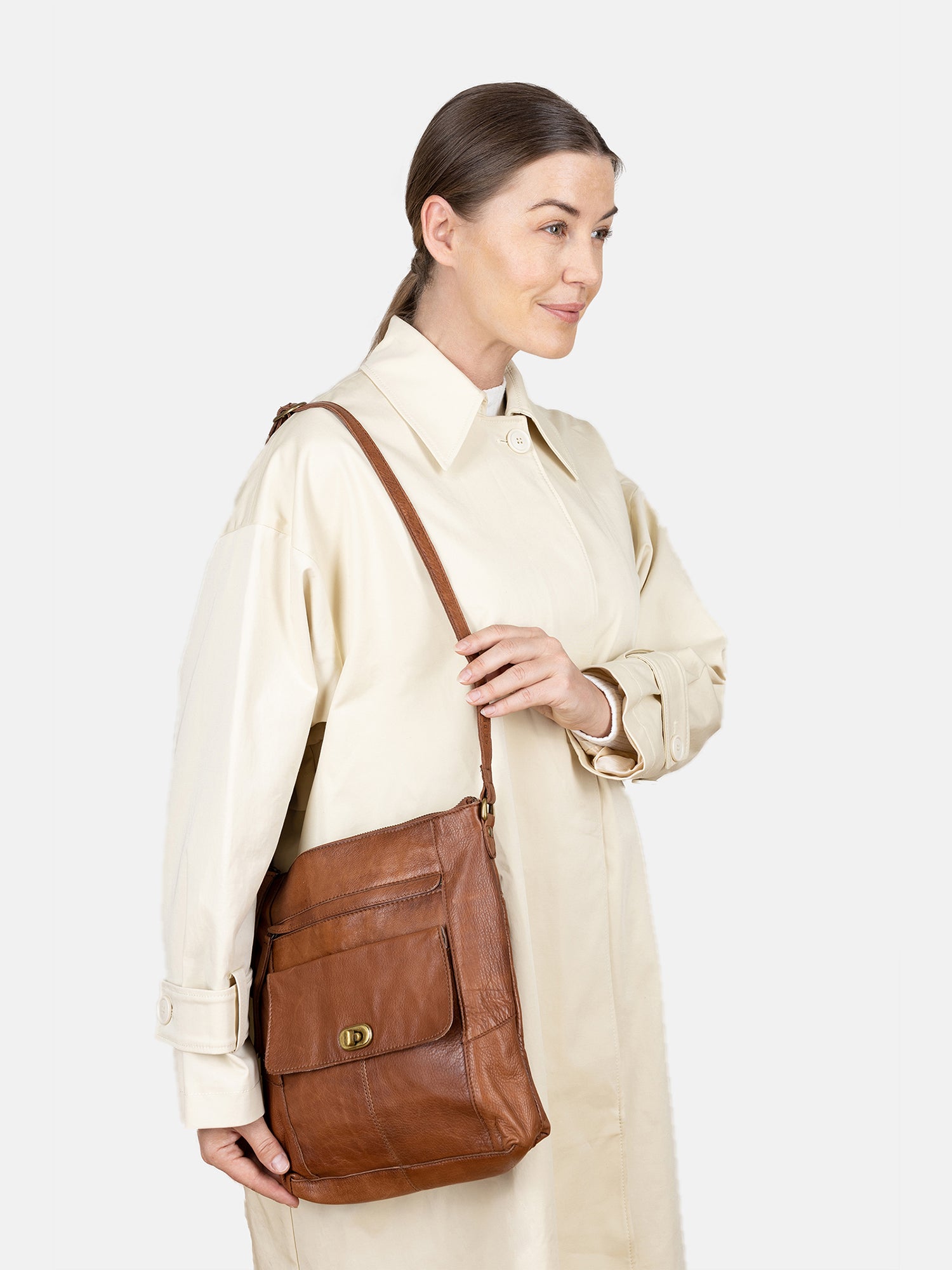 RE:DESIGNED EST 2003 Leknes Urban Crossover Walnut