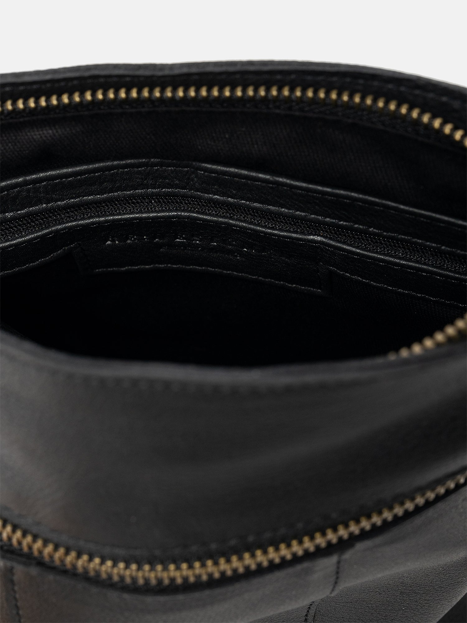 RE:DESIGNED EST 2003 Lillesand Urban Crossover Black