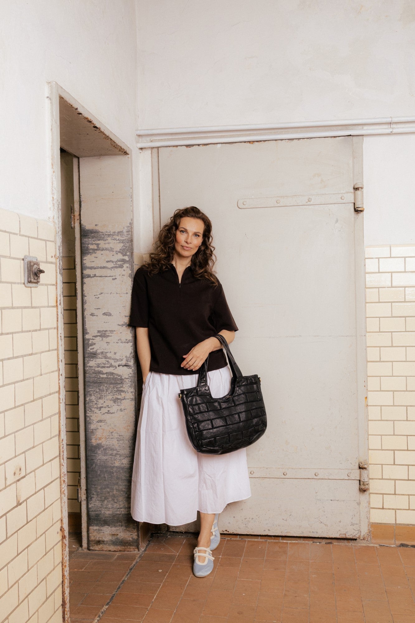 RE:DESIGNED EST 2003 Margo Big Shoulder bag Black