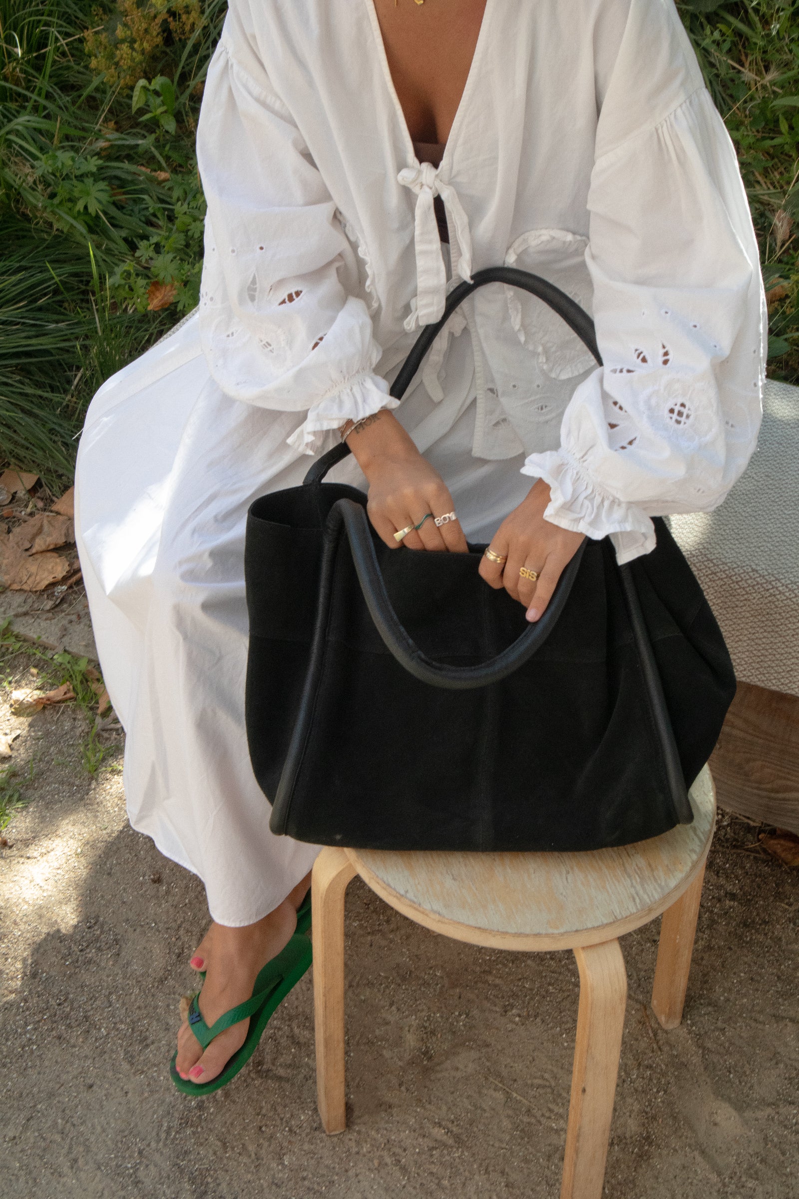 RE:DESIGNED EST 2003 Meno Shoulder bag Black