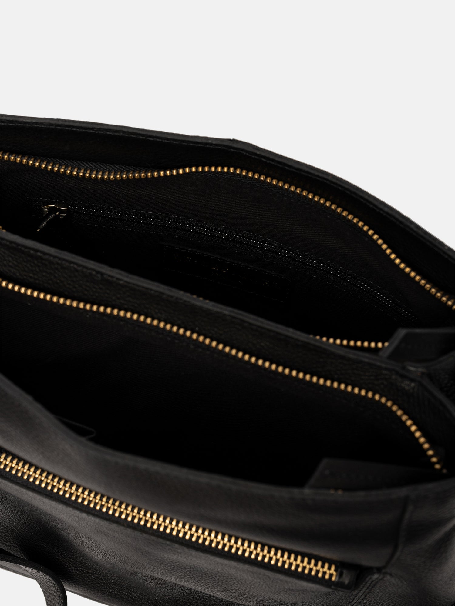 RE:DESIGNED EST 2003 Myra Small Shoulder bag Black
