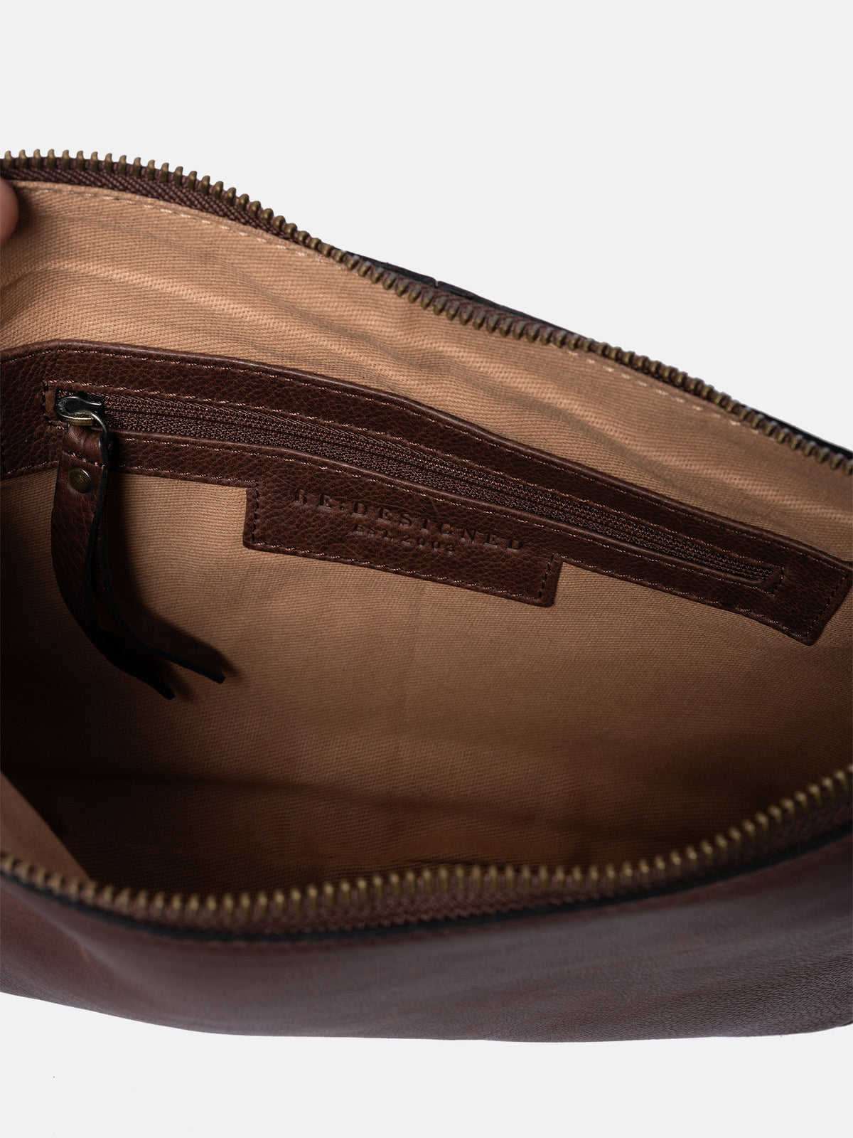 RE:DESIGNED EST 2003 Nada Shoulder bag Woodsmoke