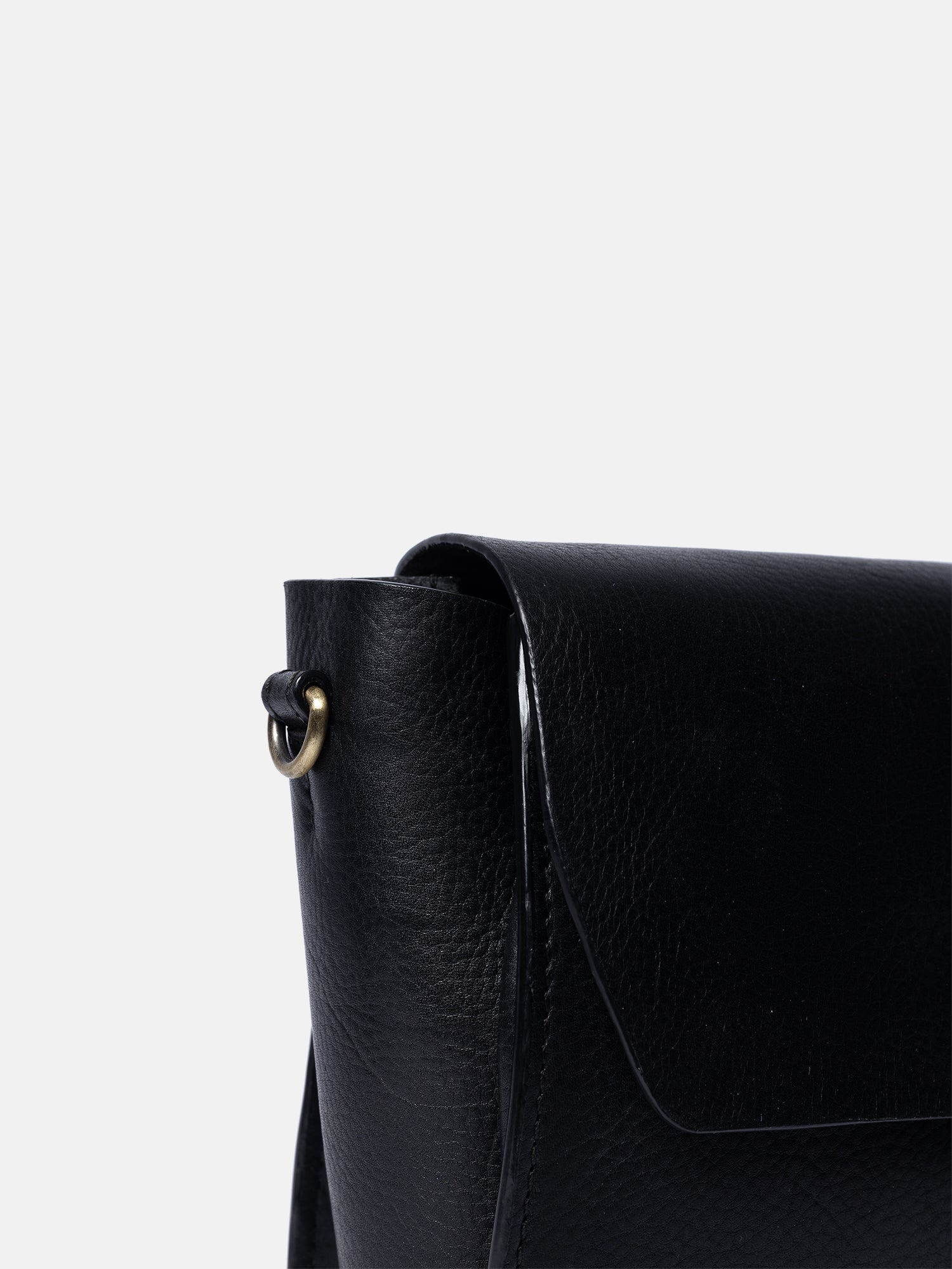 RE:DESIGNED EST 2003 Nana Crossover Black