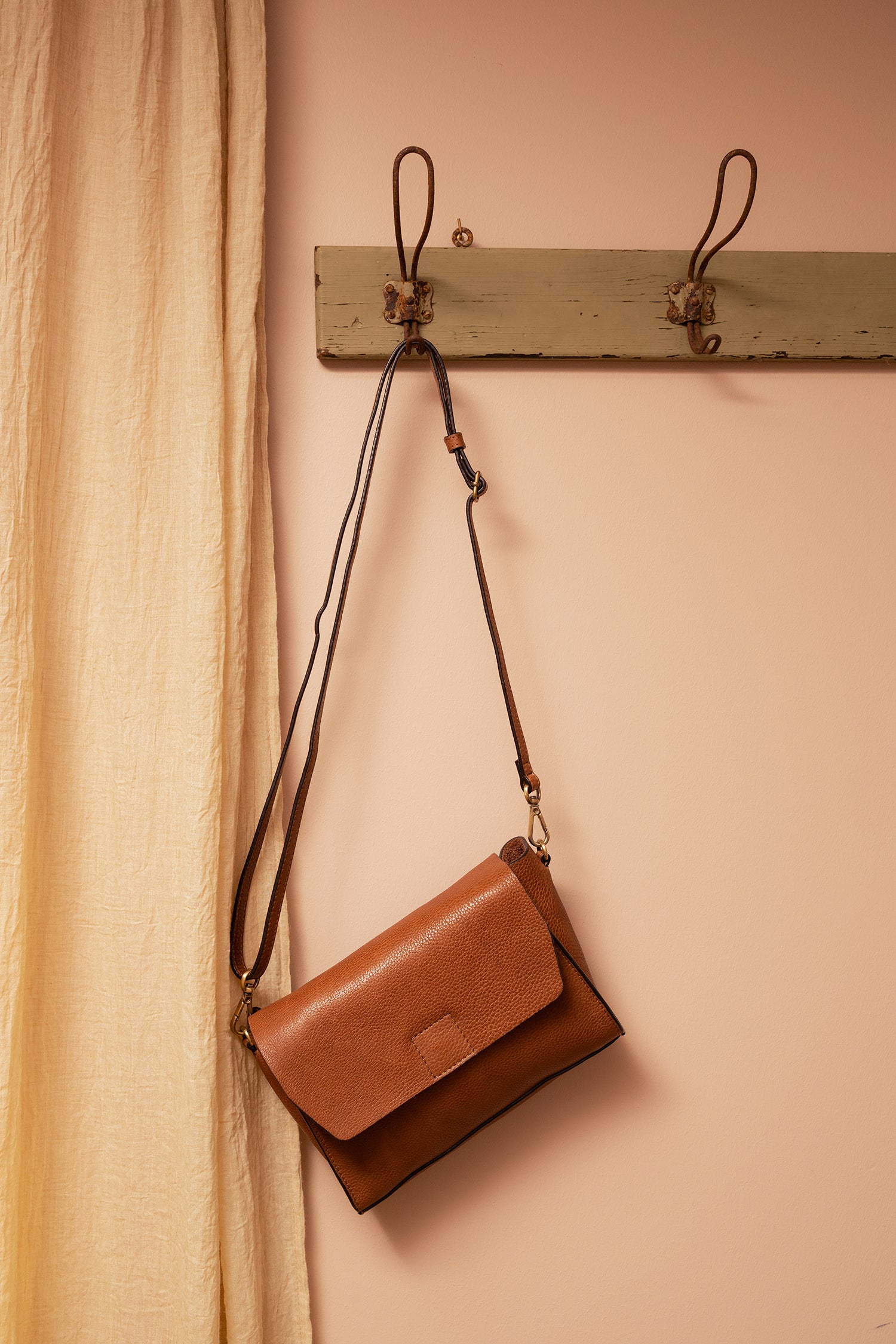 RE:DESIGNED EST 2003 Nana Crossover Tan