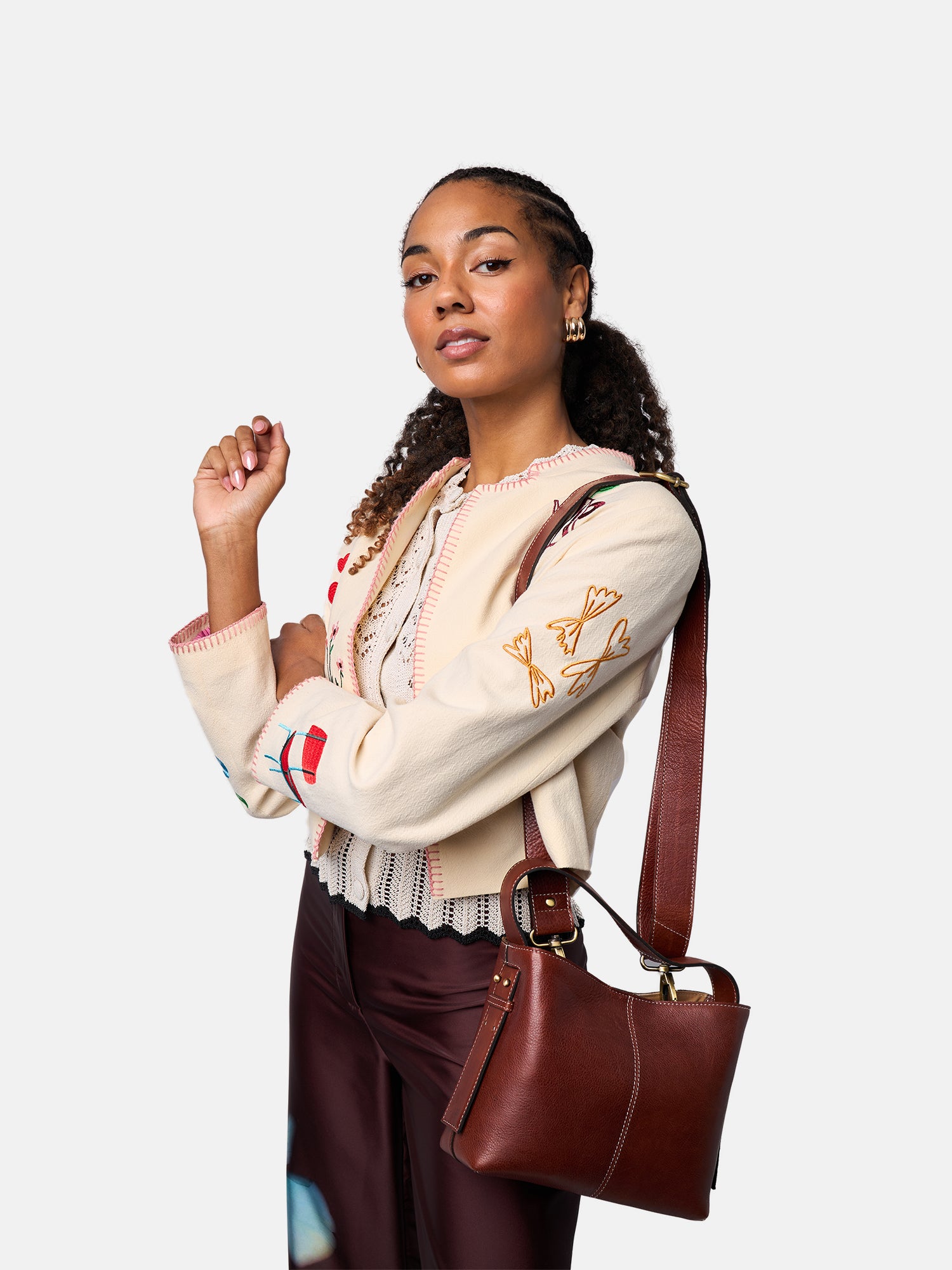 RE:DESIGNED EST 2003 Naya Small Shoulder bag Cognac