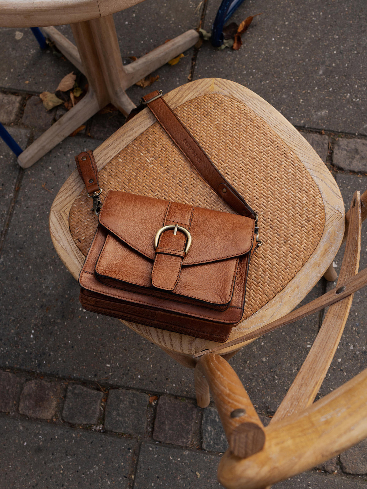 RE:DESIGNED EST 2003 Neko Crossover Walnut