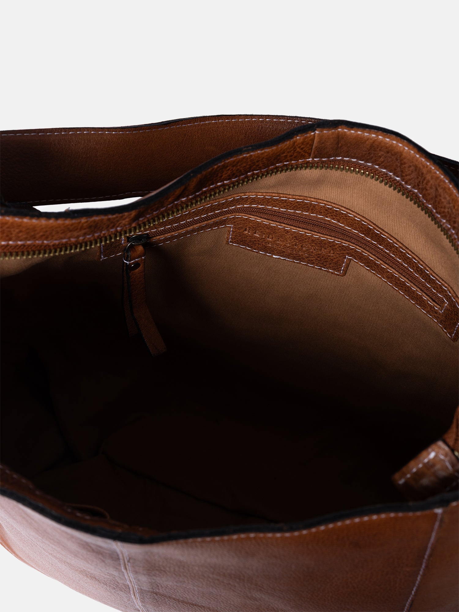 RE:DESIGNED EST 2003 Neri Big Shoulder bag Walnut