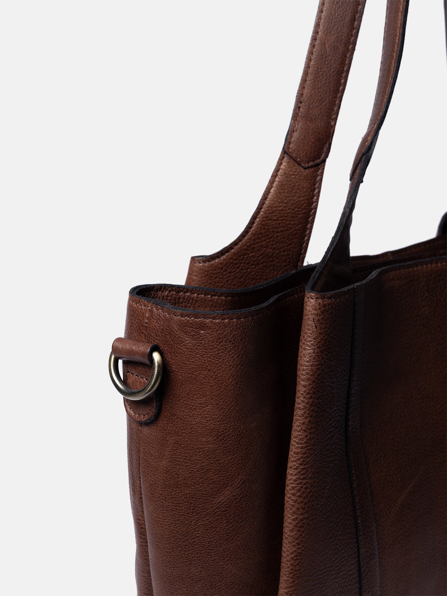 RE:DESIGNED EST 2003 Nisa Big Shoulder bag Woodsmoke