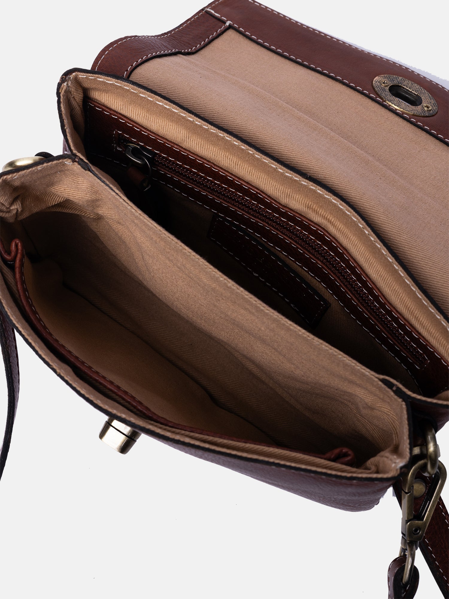 RE:DESIGNED EST 2003 Nisha Clutch Clutch Cognac