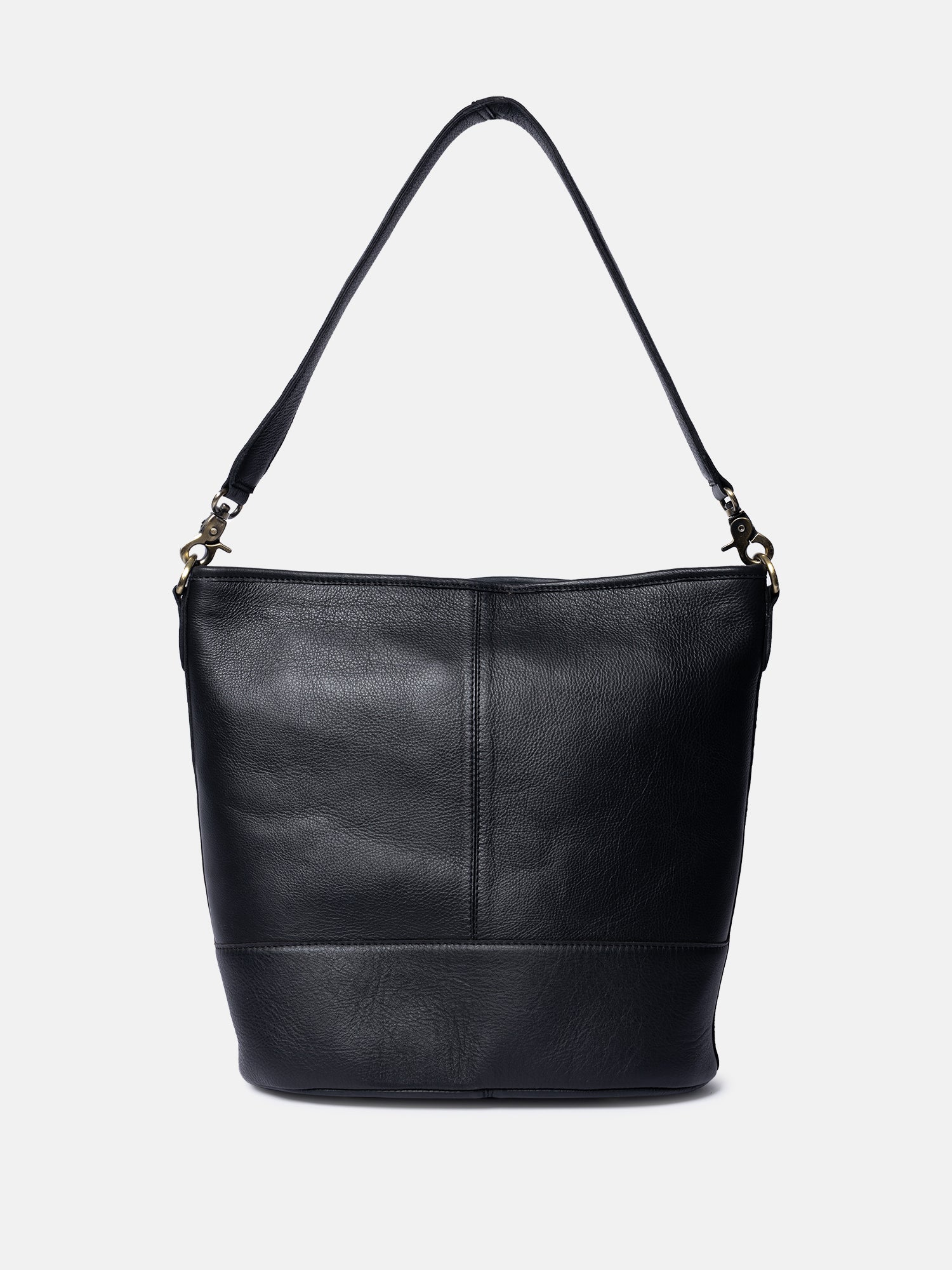 RE:DESIGNED EST 2003 Nomi Shoulder bag Black