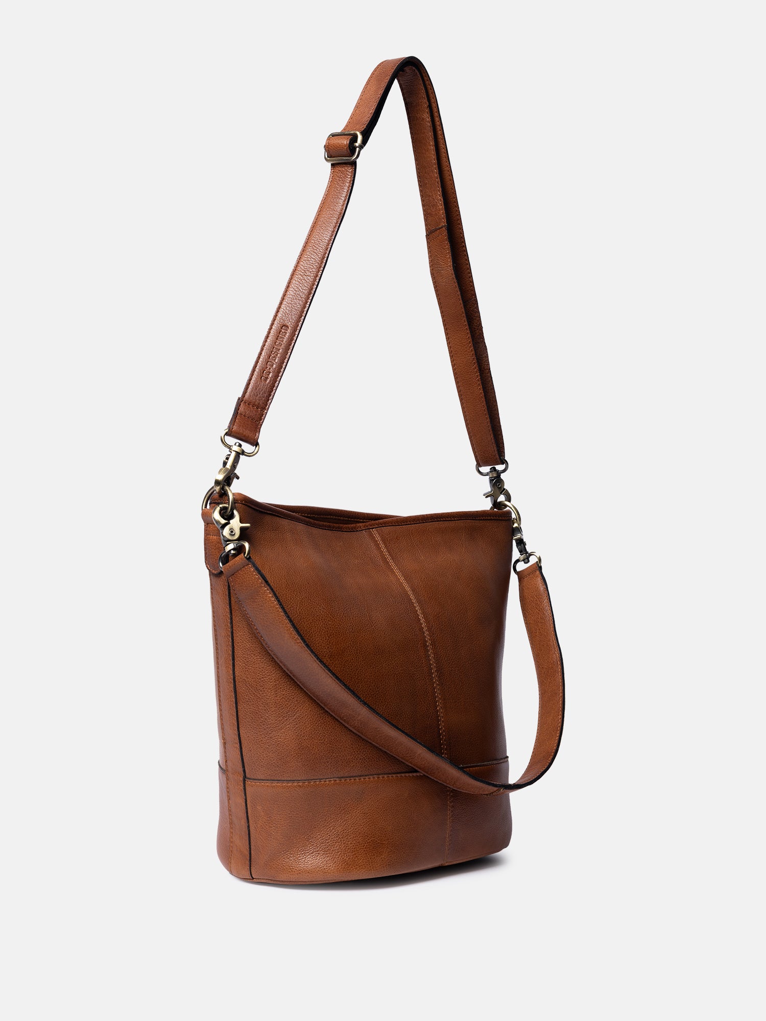 RE:DESIGNED EST 2003 Nomi Shoulder bag Walnut