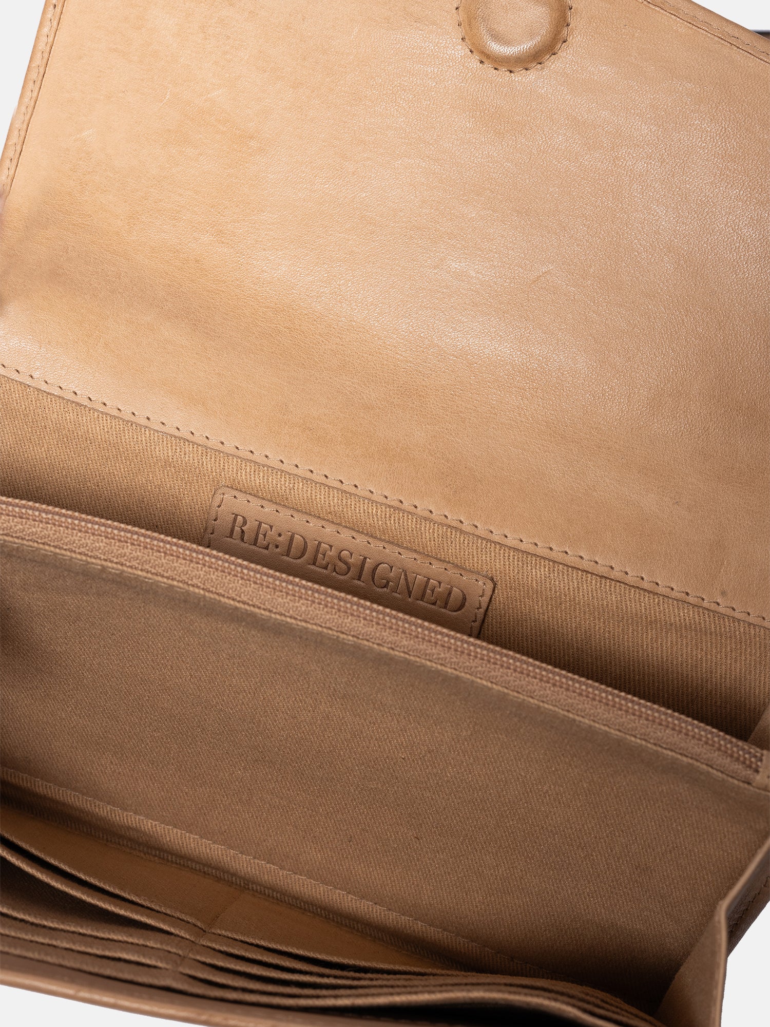 RE:DESIGNED EST 2003 Nory Crossover Camel