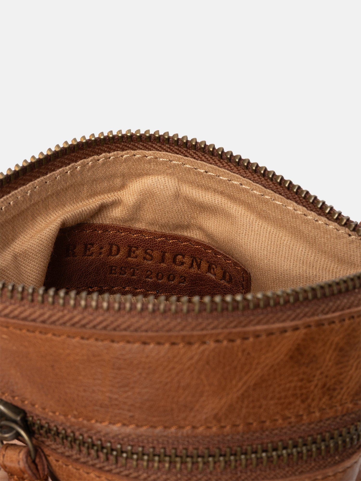 RE:DESIGNED EST 2003 Oulu Urban Crossover Walnut