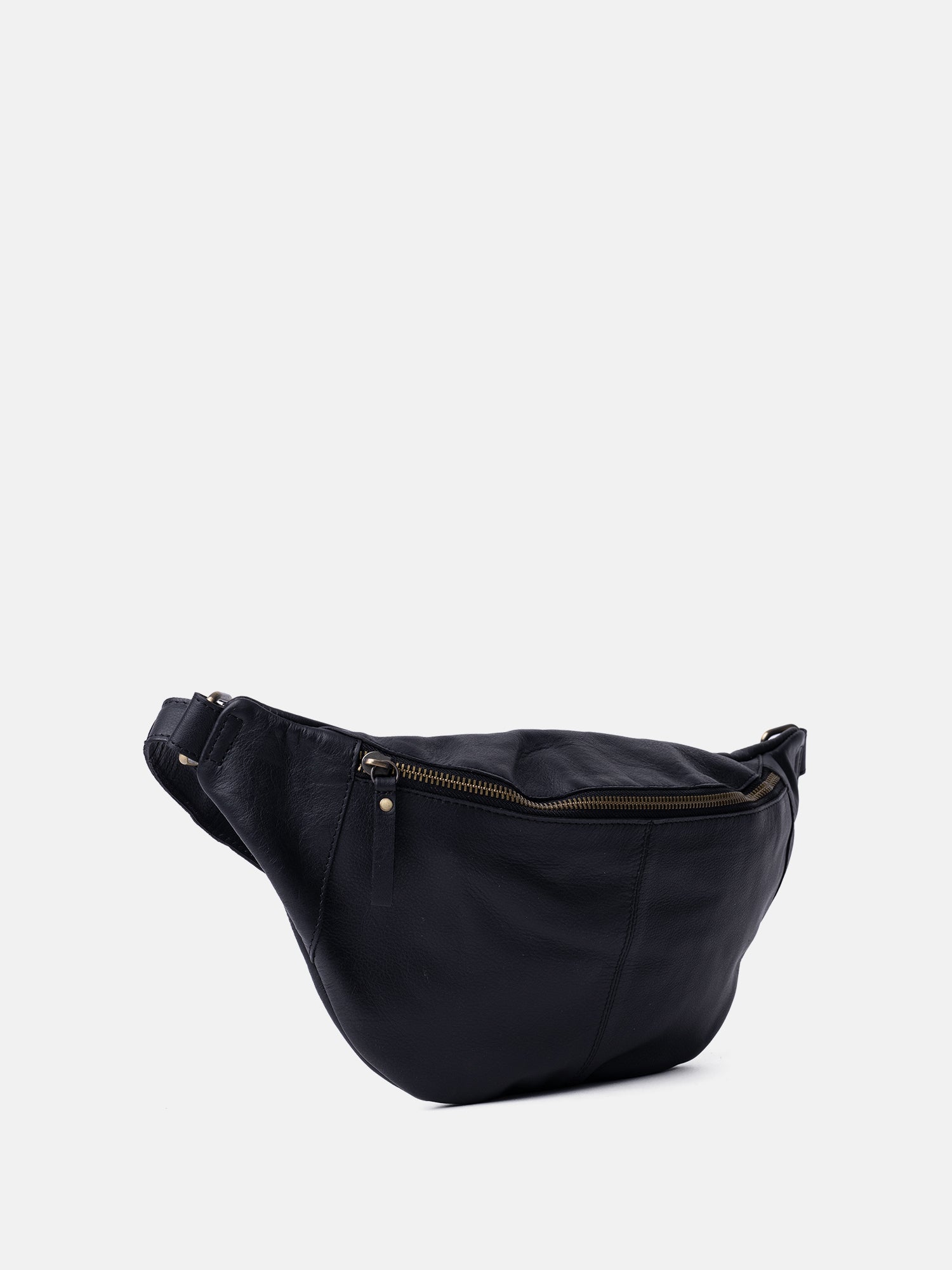 RE:DESIGNED EST 2003 Selina Bumbag Black