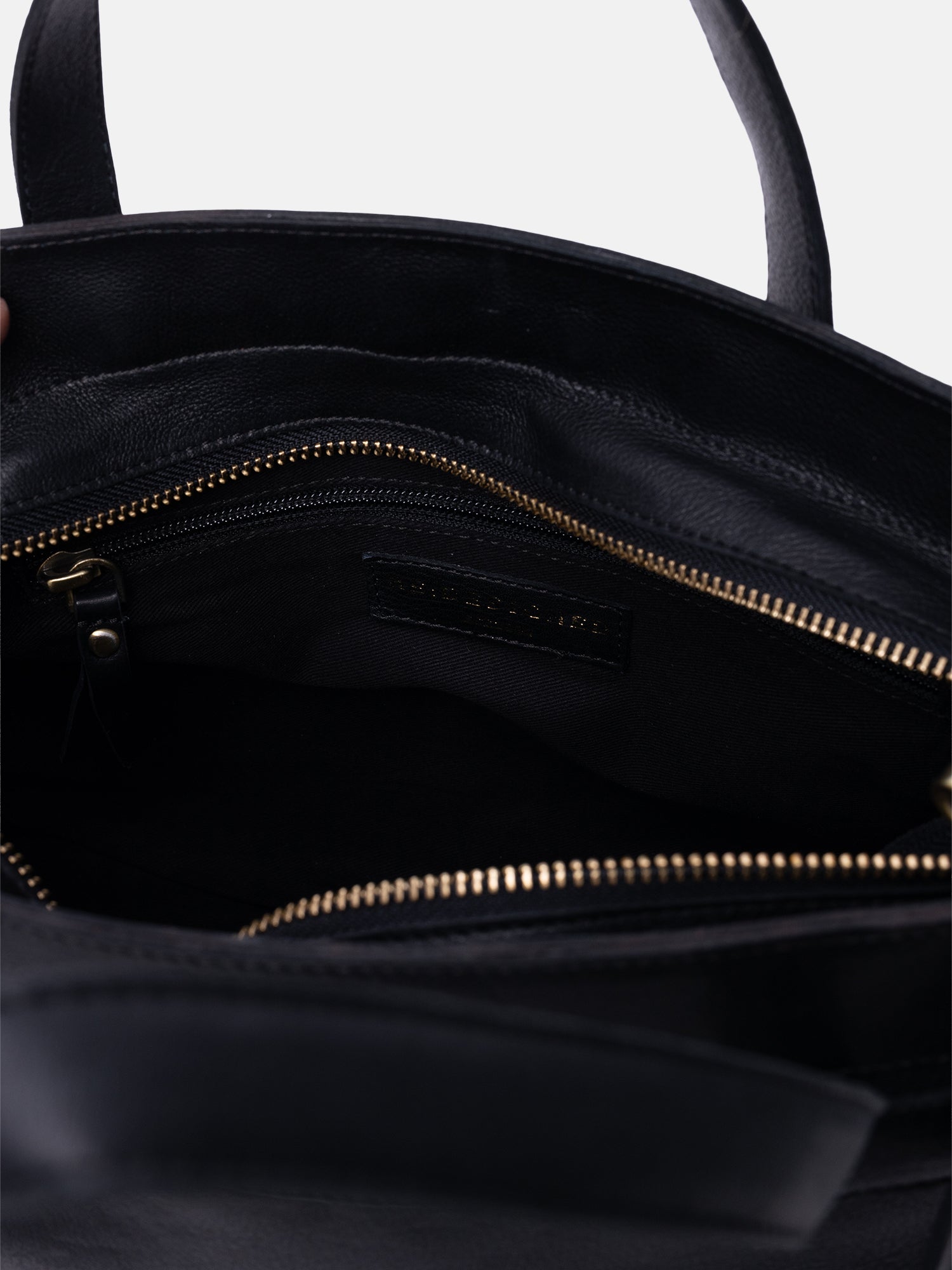 RE:DESIGNED EST 2003 Siri Small Handbag Black