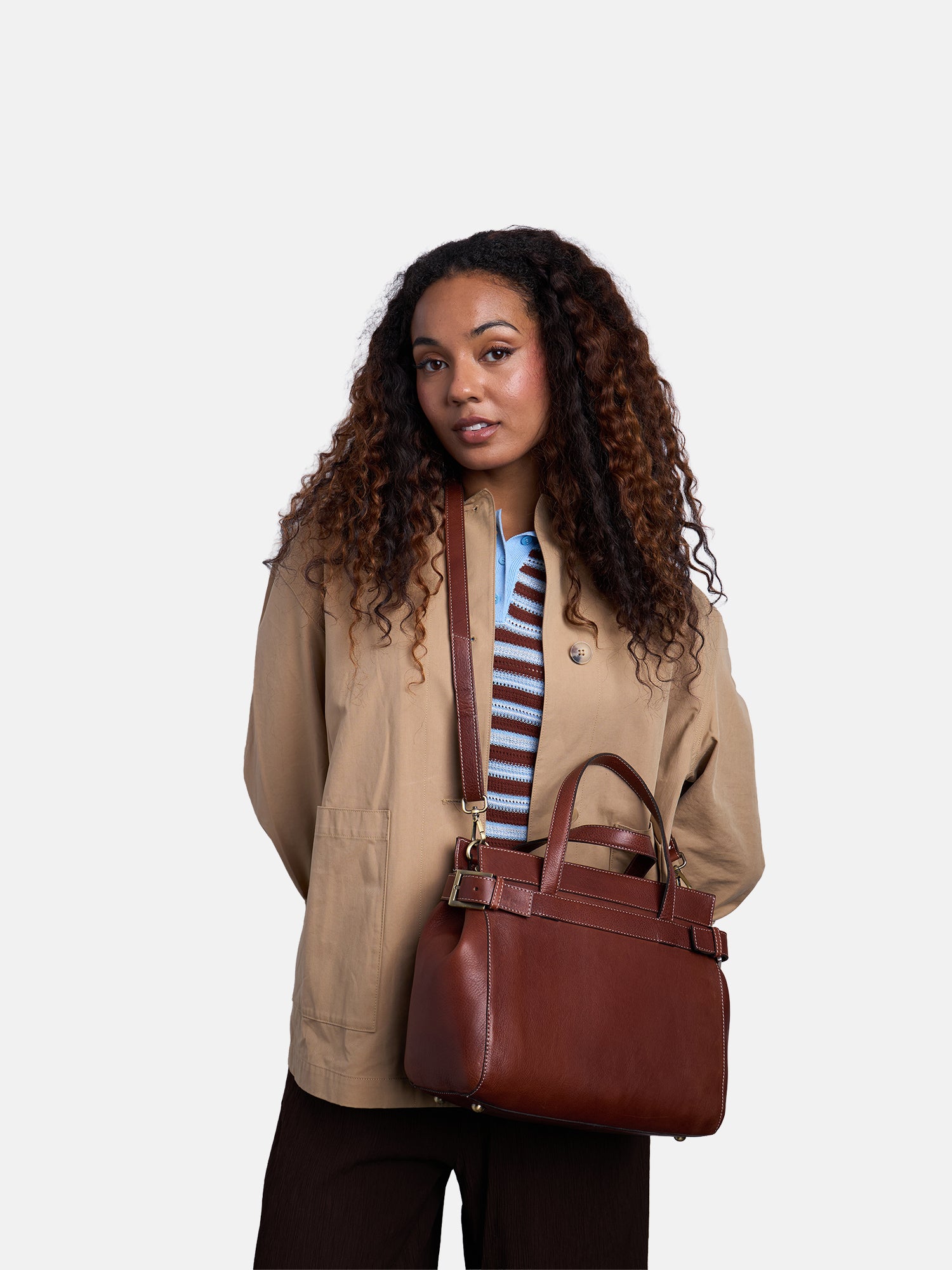 RE:DESIGNED EST 2003 Siri Small Handbag Cognac
