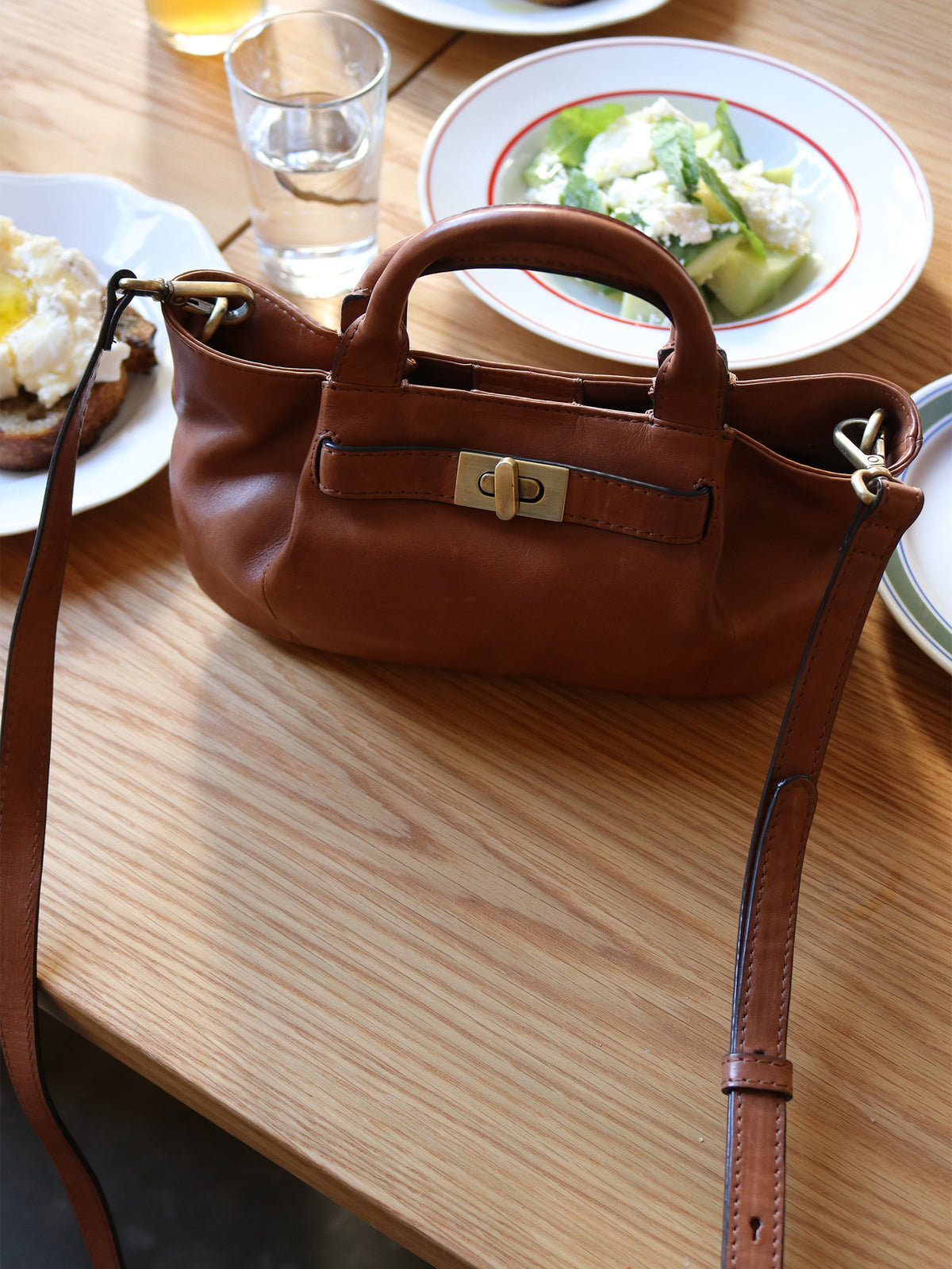 RE:DESIGNED EST 2003 Urda Small Crossover Tan