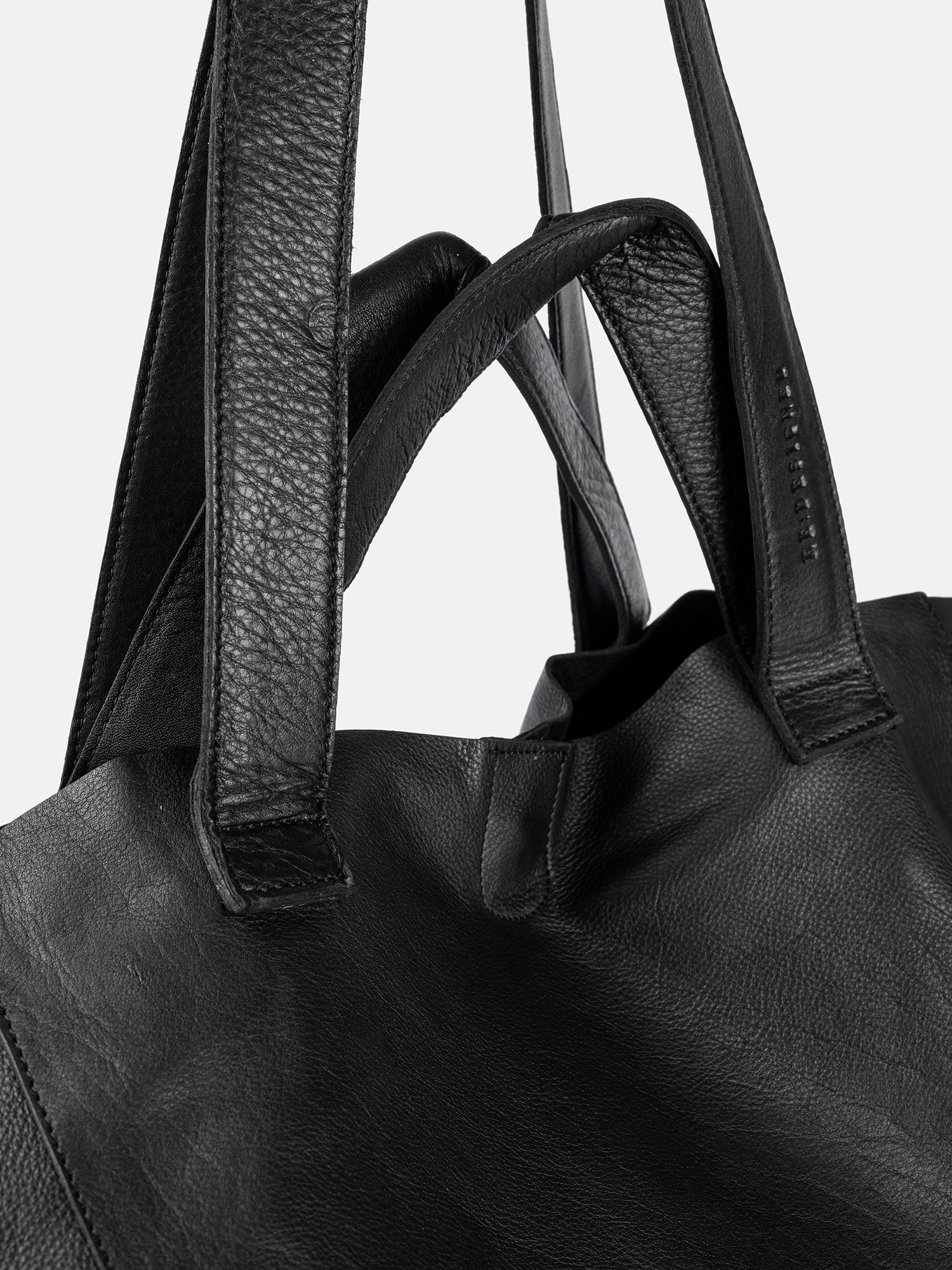 RE:DESIGNED EST 2003 Fie Urban Weekend Bag Black