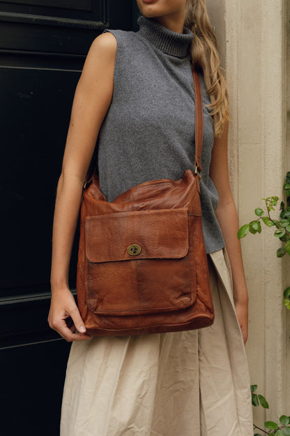 RE:DESIGNED EST 2003 1656 Urban Crossover Walnut