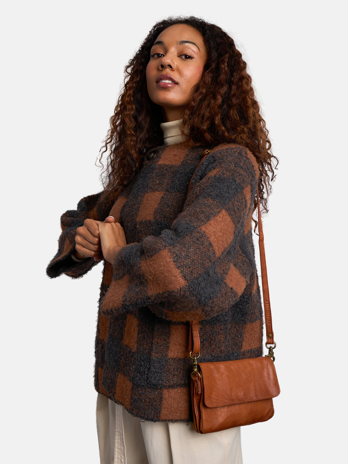 RE:DESIGNED EST 2003 Acile Urban Clutch Walnut