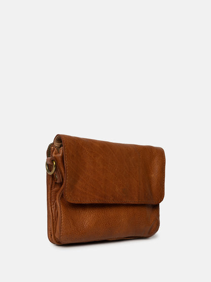 RE:DESIGNED EST 2003 Acile Urban Clutch Walnut