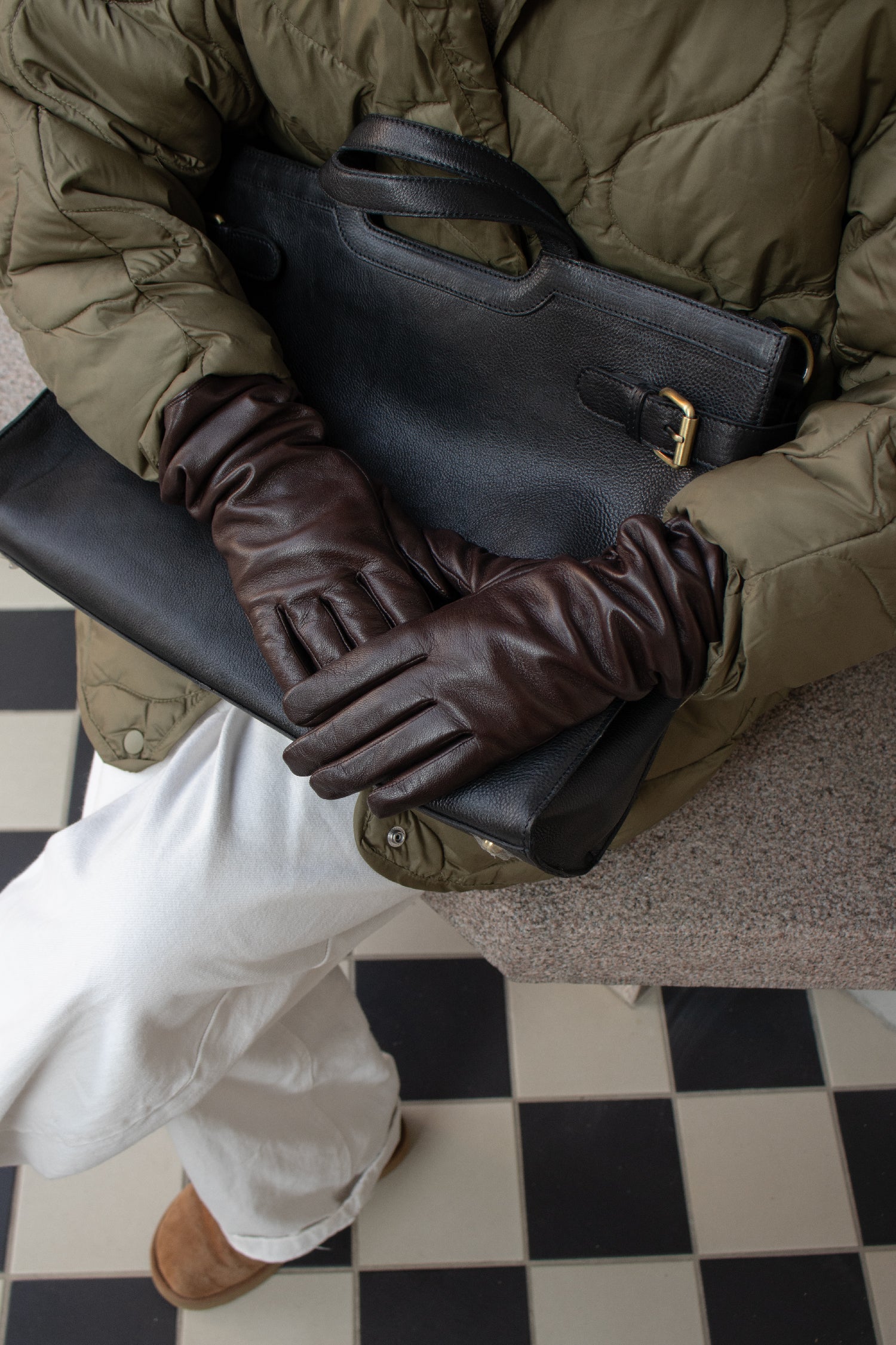 RE:DESIGNED EST 2003 Anvi Wool Gloves Dark Brown