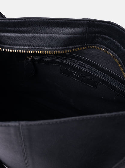 RE:DESIGNED EST 2003 Aro Small Shoulder bag Black