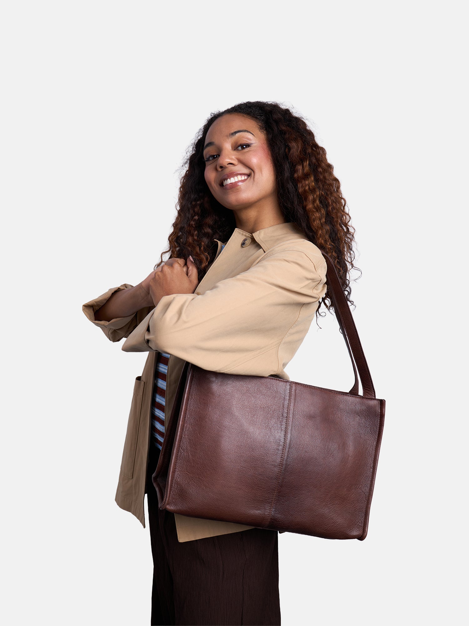 RE:DESIGNED EST 2003 Aro Small Shoulder bag Woodsmoke