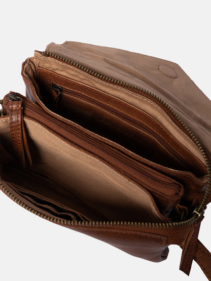 RE:DESIGNED EST 2003 Claire Urban Clutch Walnut