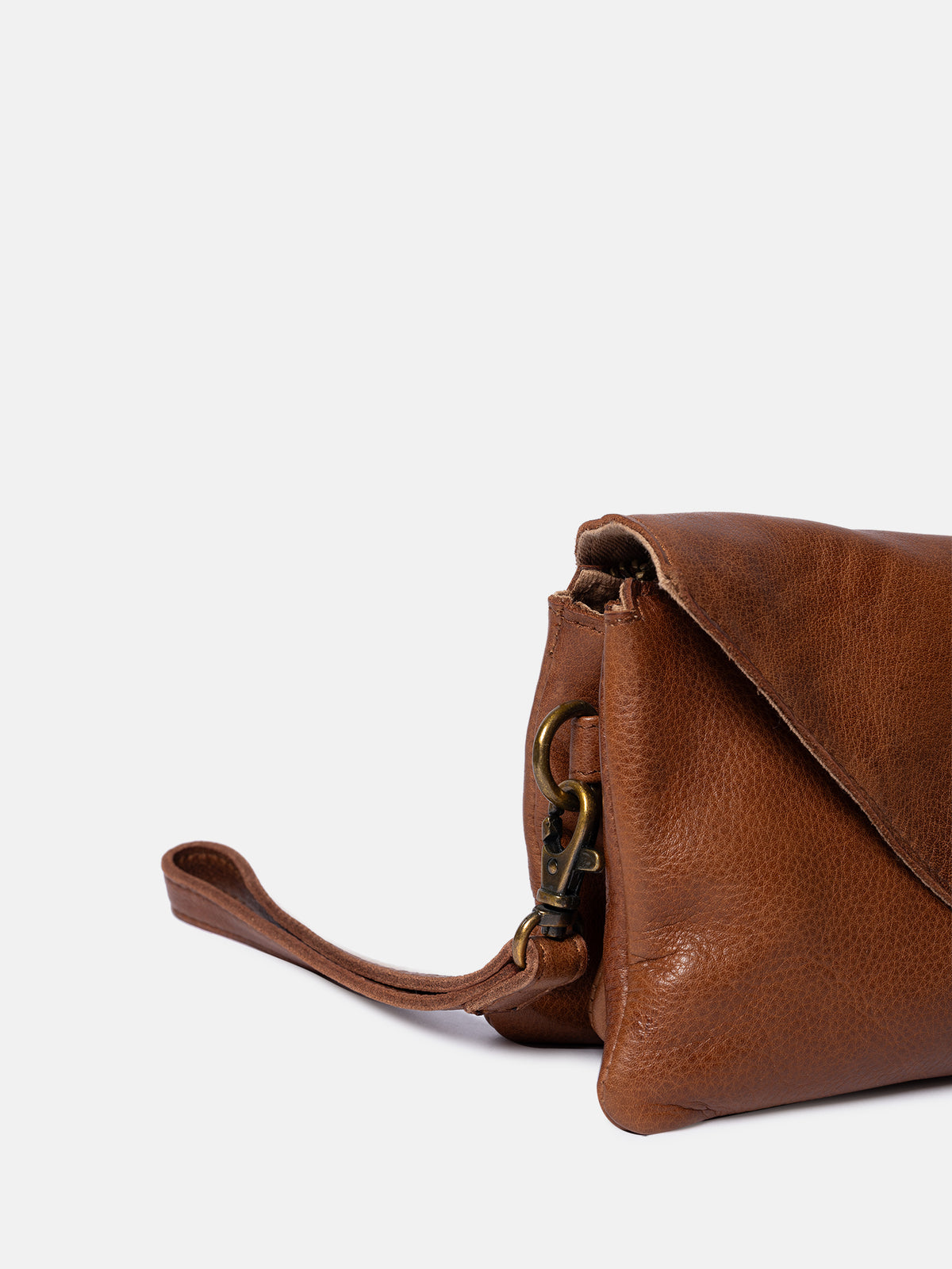 RE:DESIGNED EST 2003 Claire Urban Clutch Walnut