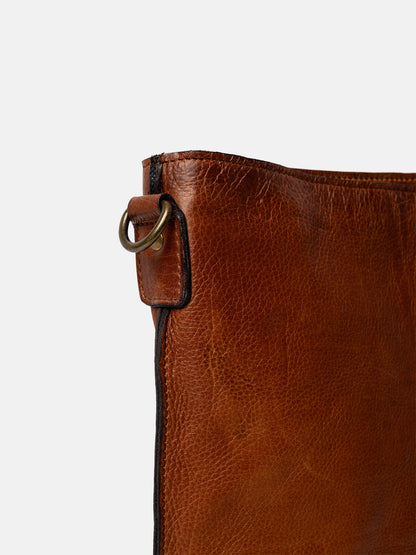 RE:DESIGNED EST 2003 Fillis Medium Crossover Walnut/Brass