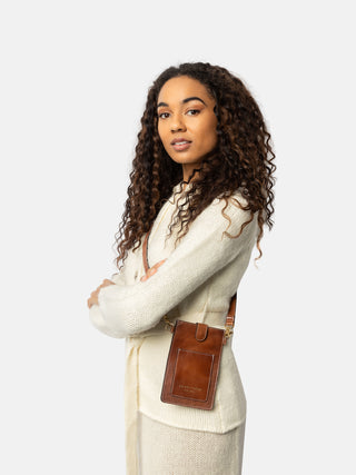 RE:DESIGNED EST 2003 Freja Mobile Bag Walnut