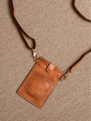 RE:DESIGNED EST 2003 Freja Mobile Bag Burned Tan