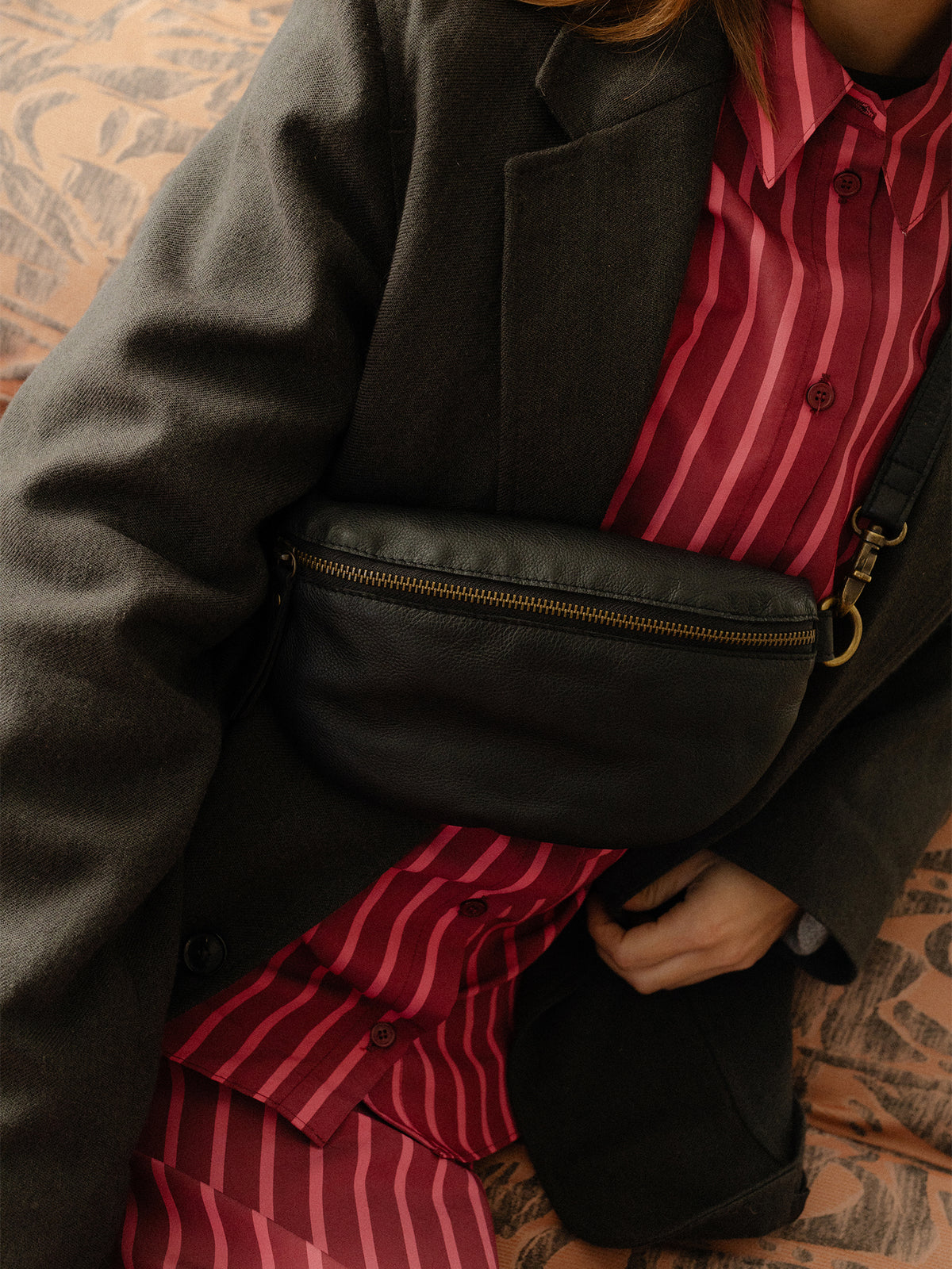 RE:DESIGNED EST 2003 Gisela Bumbag Black/Brass