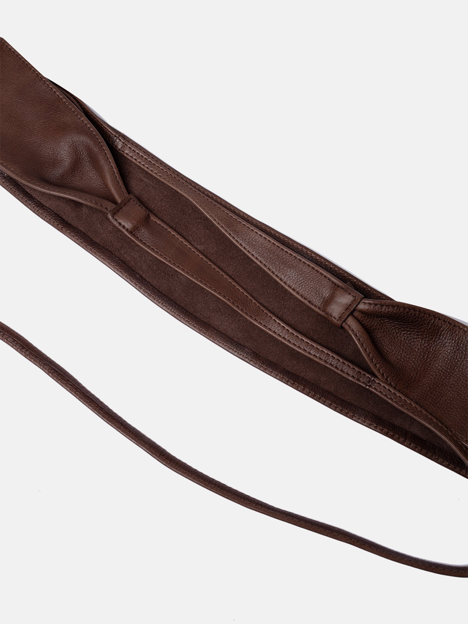 RE:DESIGNED EST 2003 Halle Belt Woodsmoke