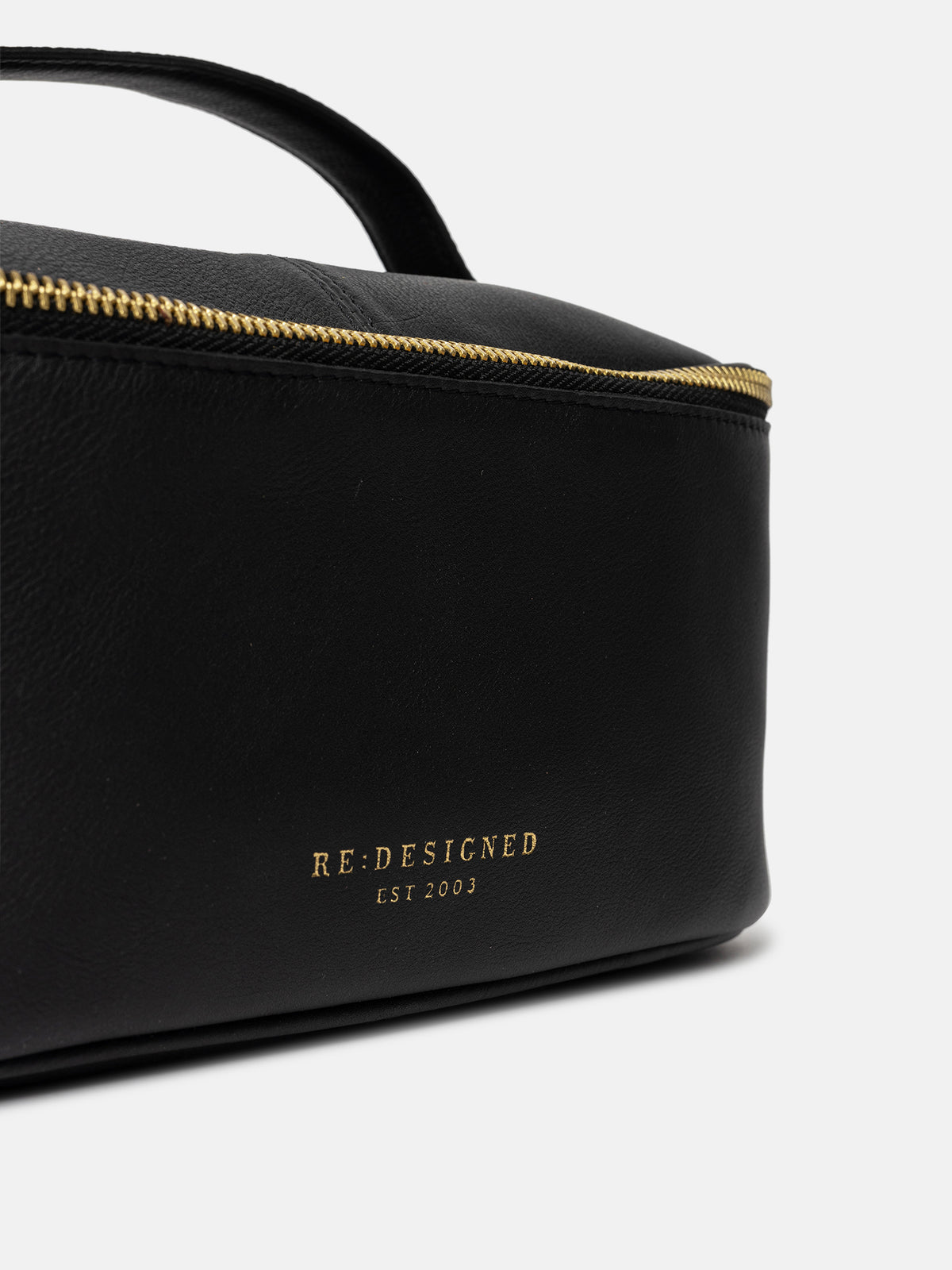 RE:DESIGNED EST 2003 Helga Big Toiletry Bag Black