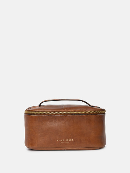 RE:DESIGNED EST 2003 Helga Big Toiletry Bag Walnut