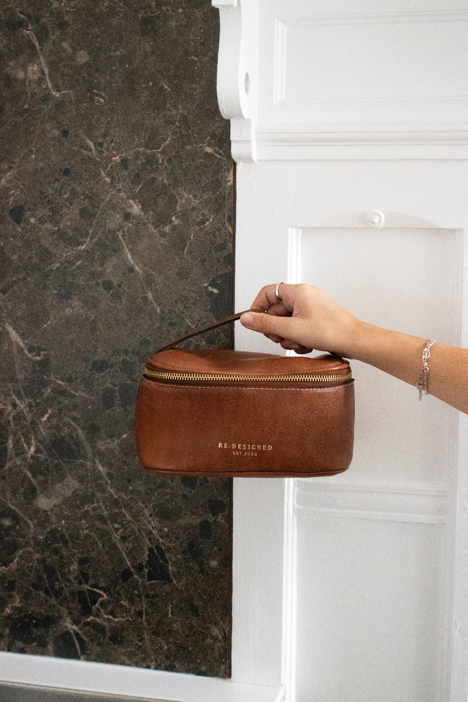 RE:DESIGNED EST 2003 Helga Small Toilet Bag Walnut