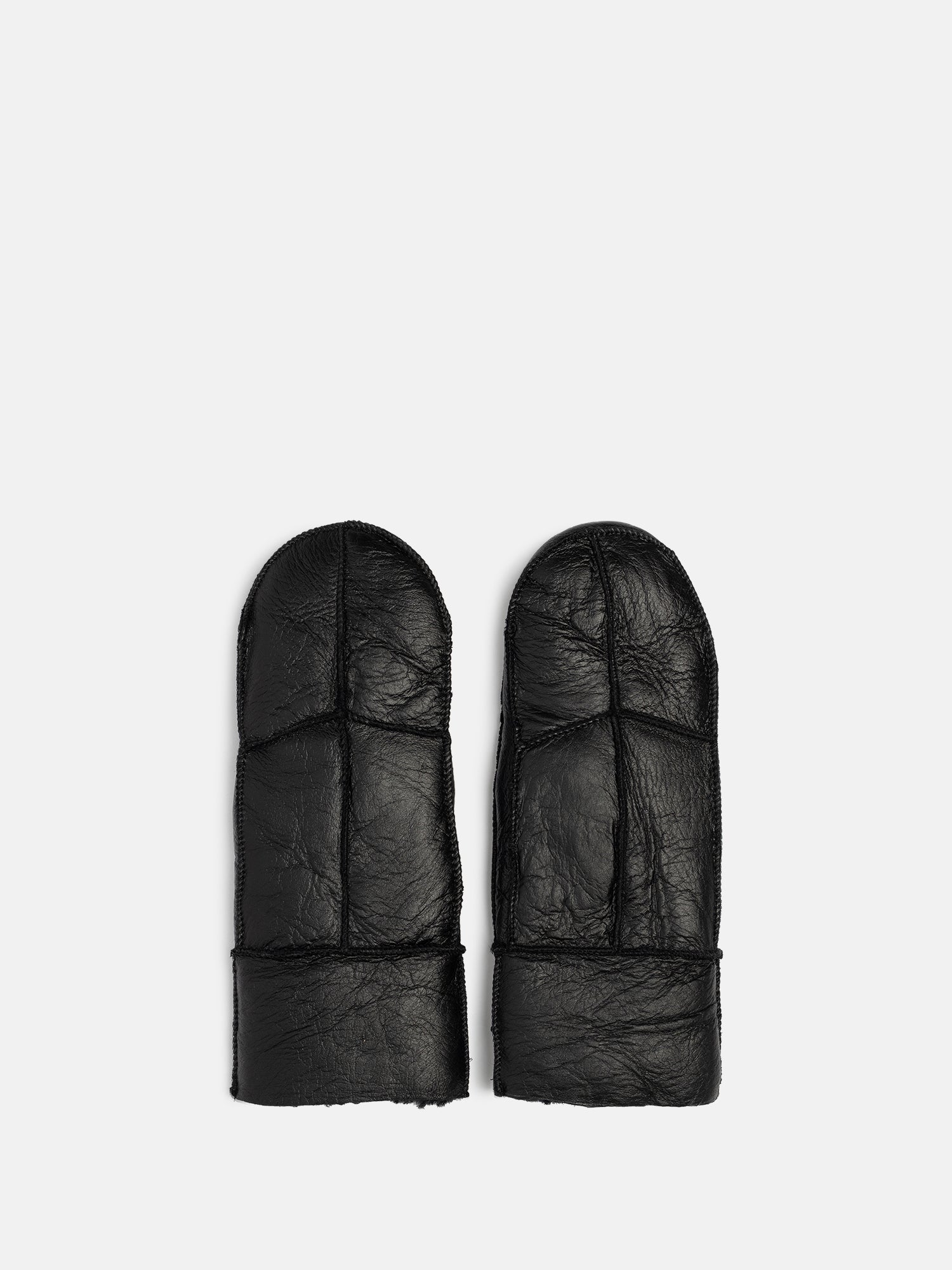 RE:DESIGNED EST 2003 Henny Mittens Black