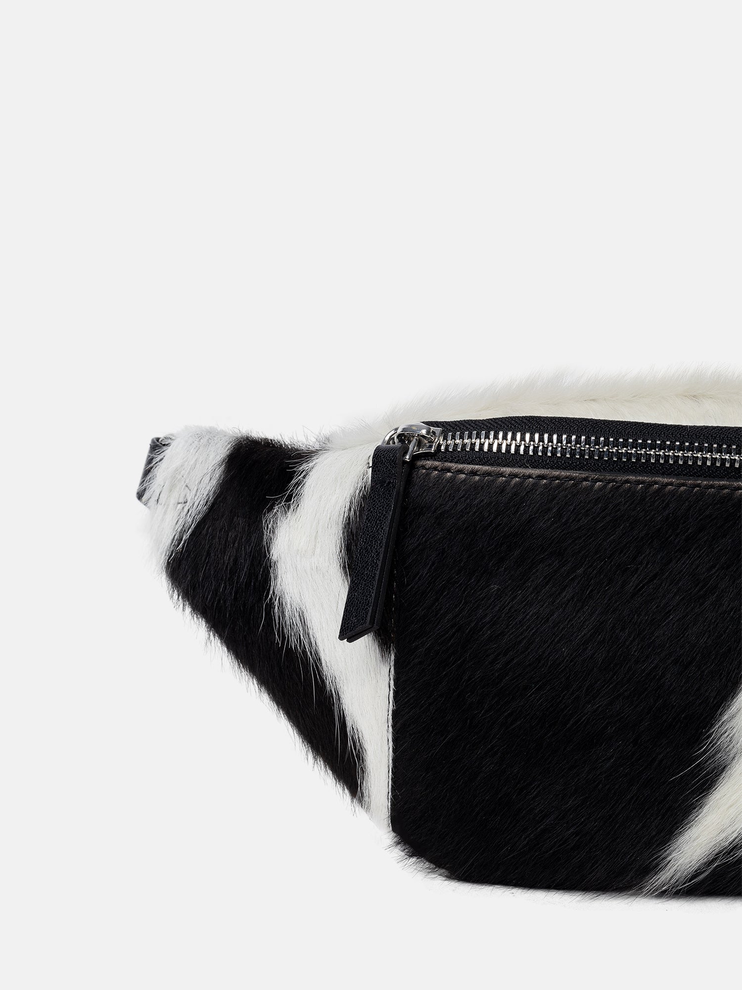 RE:DESIGNED EST 2003 Jia Bumbag Bumbag Black/White