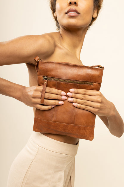 RE:DESIGNED EST 2003 Lillesand Urban Crossover Walnut