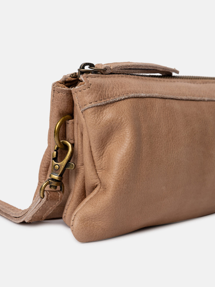 RE:DESIGNED EST 2003 Lisa Urban Crossover Taupe