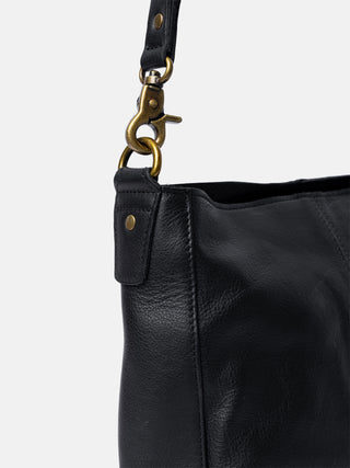RE:DESIGNED EST 2003 Lise Small Crossover Black