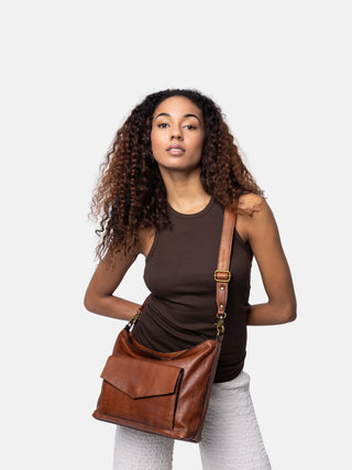 RE:DESIGNED EST 2003 Luzia Big Crossover Walnut